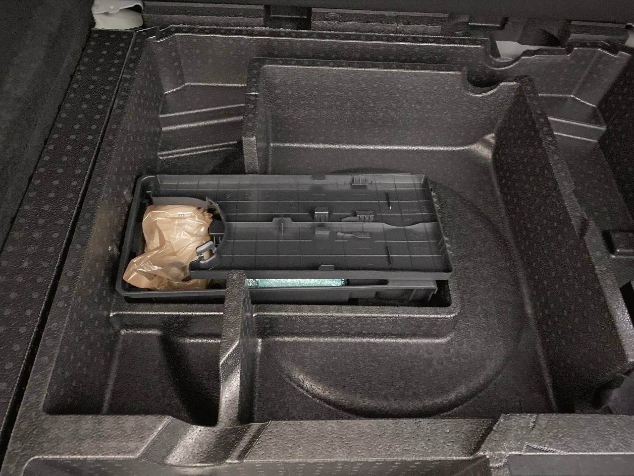 Peugeot 308 sw bluehdi 130ch s&s eat8 allure — photo 16