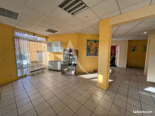 Local commercial 123 m² CHALON SUR SAONE