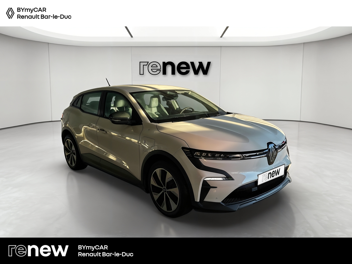 Renault Megane E-Tech ER EV60 130ch super charge — photo 7
