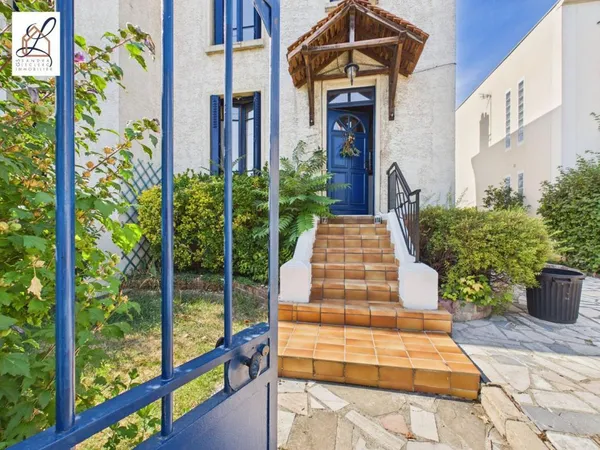 Maison - 136m ²