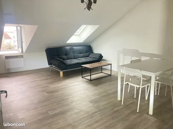 T4 meublé 3 chambres - 83 m² au sol - Centre Montluçon - Disponible