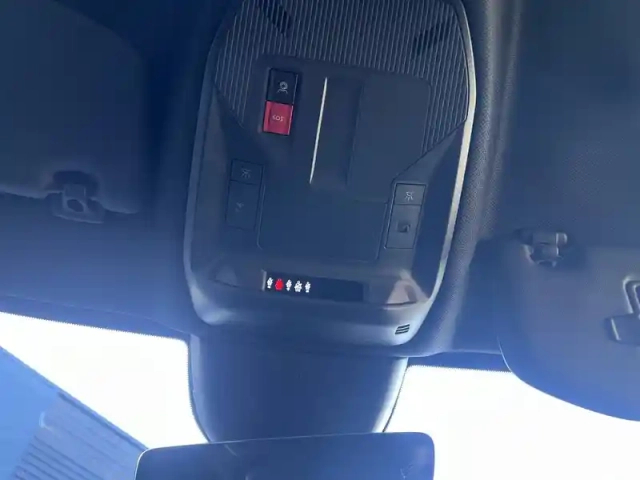 Peugeot 308 sw hybrid 145 e-dcs6 — photo 34
