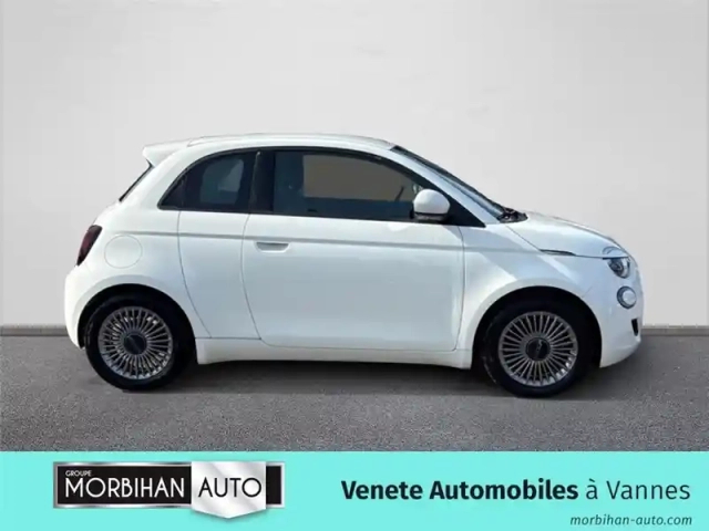 Fiat 500 3+1 e 118 ch — photo 4