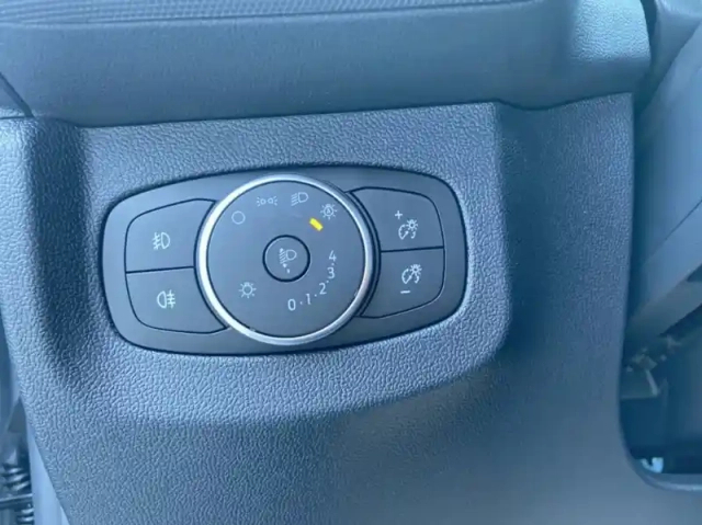 Ford Transit Courier fourgonnette 1.0 ecoboost 125ch trend dct7 — photo 15