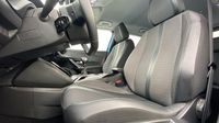 Peugeot 2008 1.2 PureTech 130ch S&S Allure Pack — photo 9