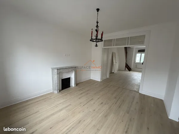 Immeuble 10 pièces 245 m²