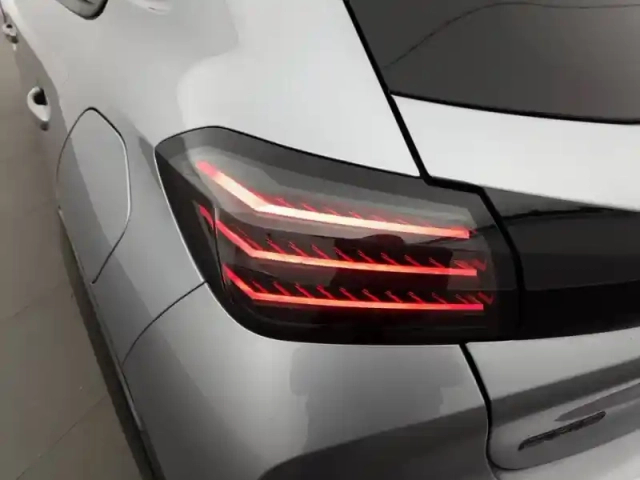 Peugeot 208 electrique 50 kwh 136ch — photo 9