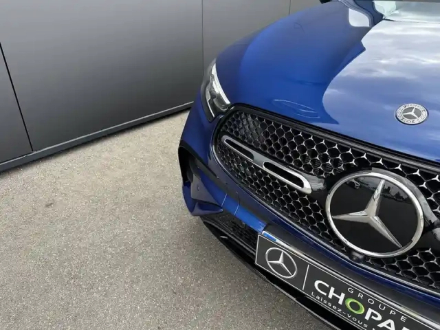 Mercedes Glc coupe 300 d e hybrid eq 9g-tronic 4matic — photo 4