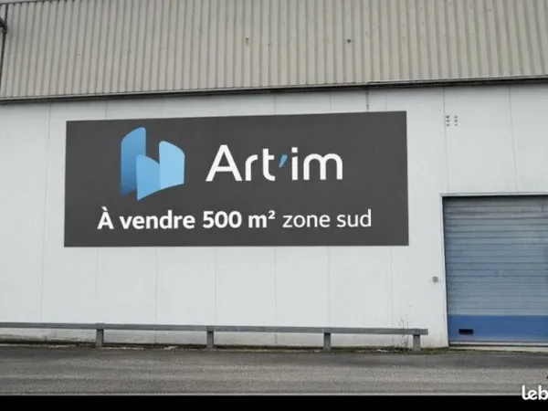 Local 450 m² Le Mans