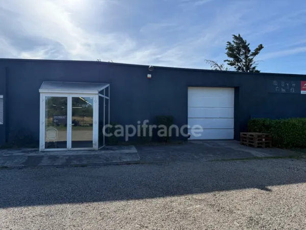 Commerce 4 pièces 696 m²