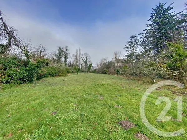 Terrain 1500 m²