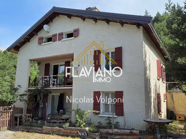 Maison 208,23 m2