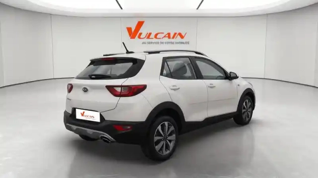 Kia Stonic 1.0 t-gdi 100 ch bvm6 — photo 5