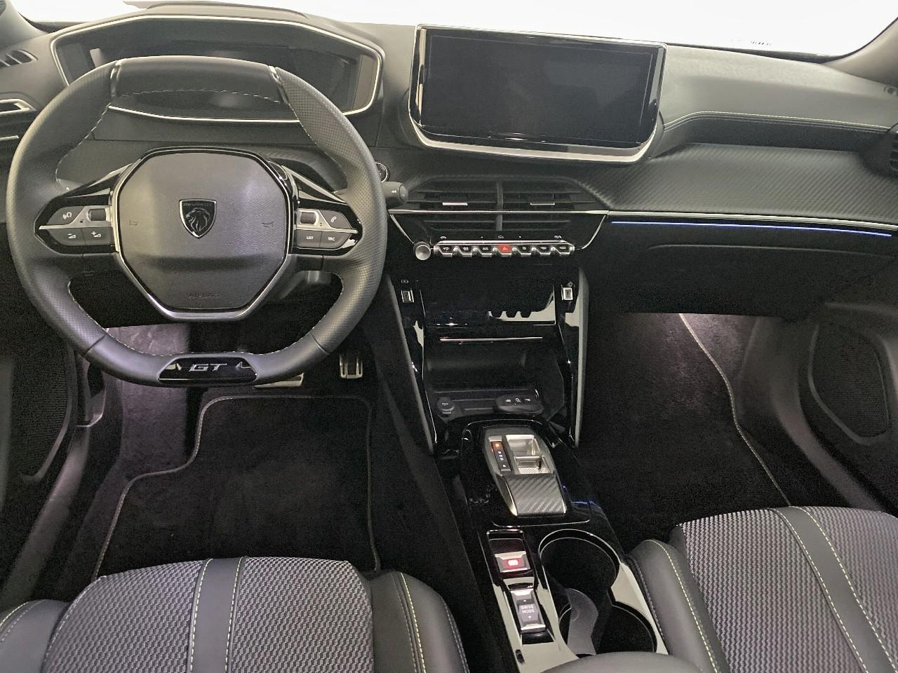 Peugeot 2008 electrique 156 ch 54 kwh gt — photo 8