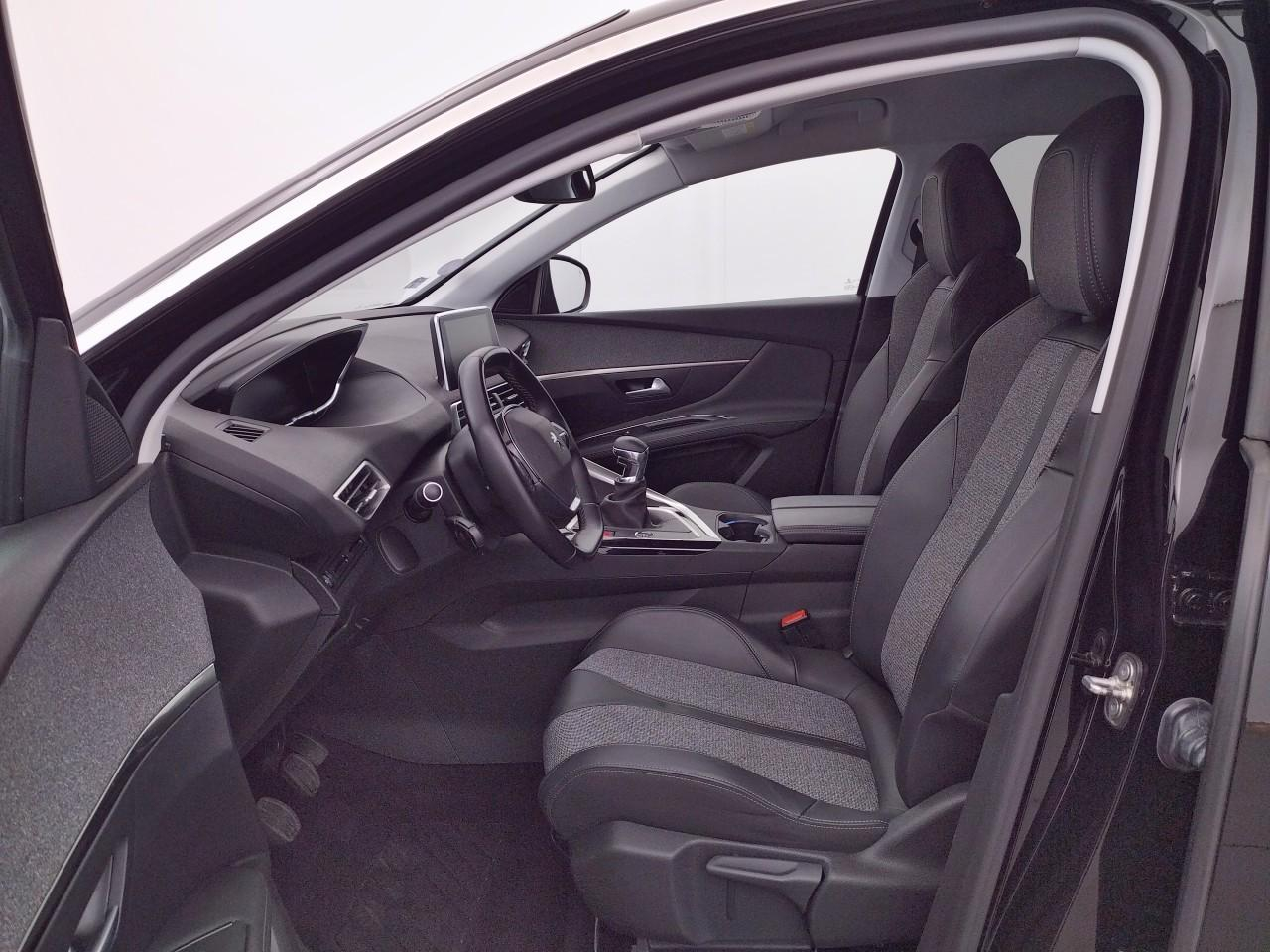 Peugeot 3008 puretech 130ch s&s bvm6 allure — photo 10
