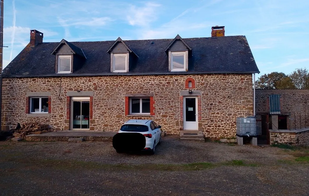 Photo 1