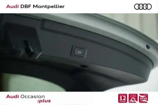 Audi Q3 35 tfsi 150 ch s tronic 7 s line — photo 1