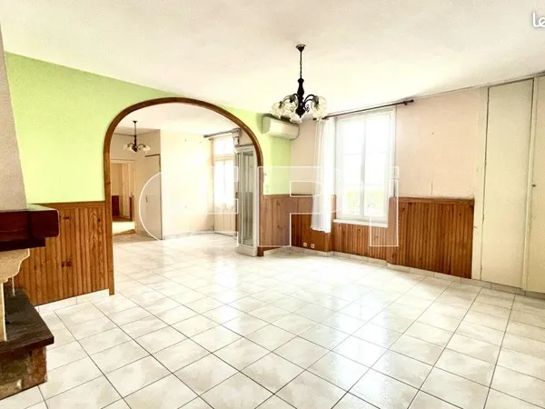Maison 6 pièces 148 m²