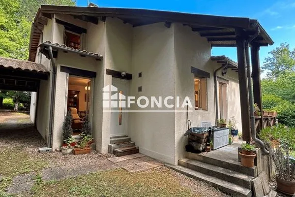 Maison 4 pièces 141 m²