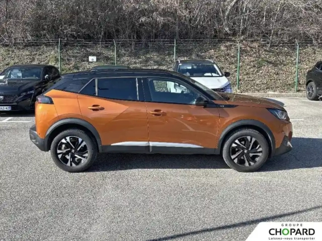 Peugeot 2008 puretech 130 s&amp;s eat8 — photo 31