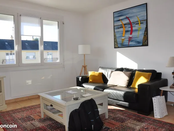 Magnifique et lumineux appartement T5 proche de la mer