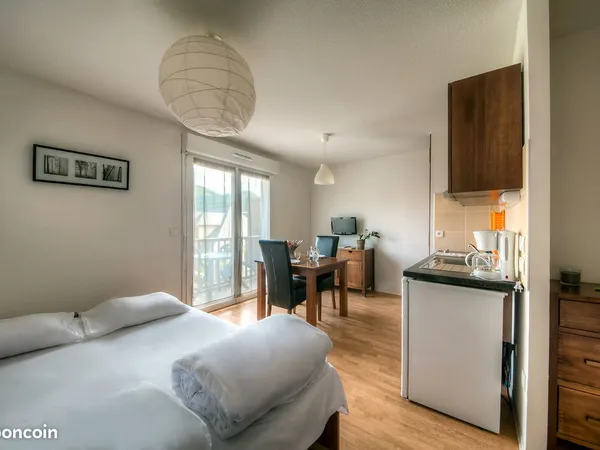 Studio ou appartement meuble tout equiper a louer sur lourdes