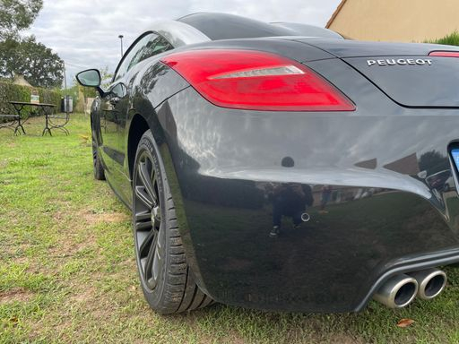 Peugeot RCZ 1.6 THP 156 - N/A – 2011 – 106070 km – Essence – Boîte Manuelle — photo 5