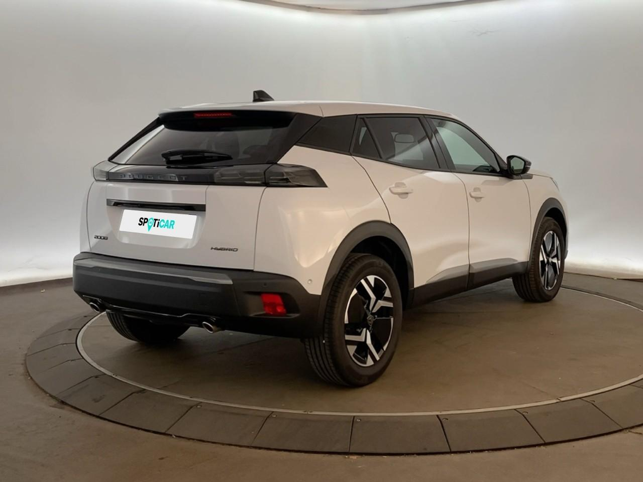 Peugeot 2008 hybrid 145 ch e-dcs6 allure — photo 7