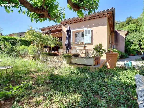 Villa 5 pièces 152 m²