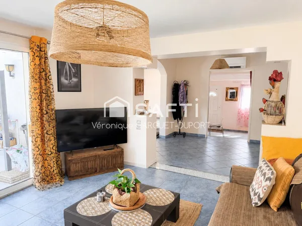 Maison plain-pied, 115m2, grand séjour, garage, piscine