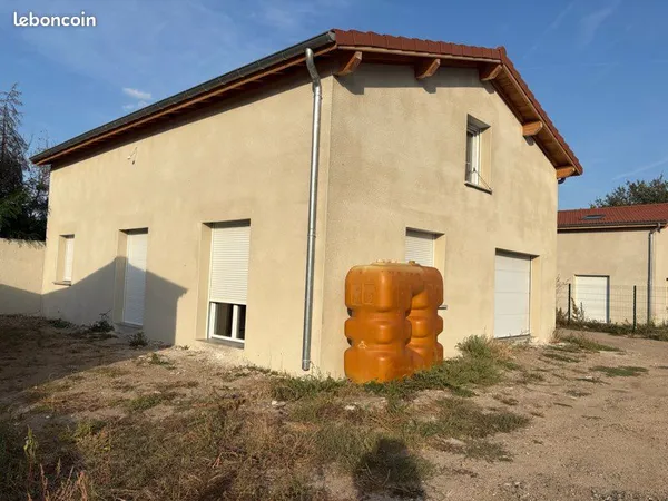 Maison 1 chambre terrain garage