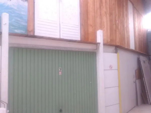 Garage box sur Saint-Jean-d'Angély