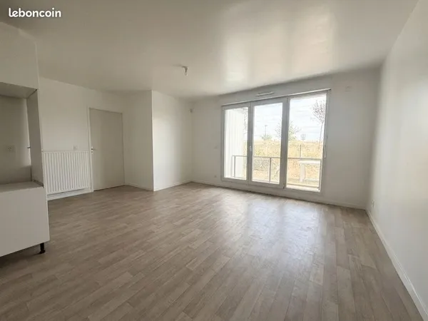Appartement 4 pièces 77 m²