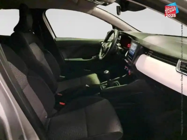 Renault Clio 1.0 tce 90ch evolution — photo 5