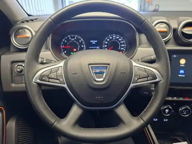Dacia Duster blue dci 115 4x4 — photo 30