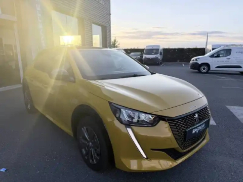 Peugeot 208 electrique 50 kwh 136ch