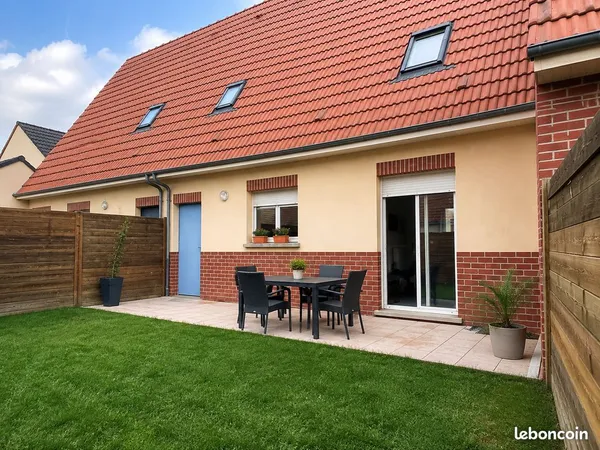 Maison contemporaine 5 pièces avec jardin et terrasse à Maubeuge