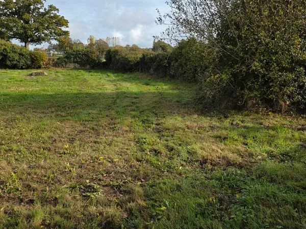 Terrain constructible viabilisé 660m2