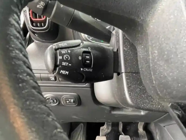 Citroën C3 Aircross puretech 110ch s&amp;s shine — photo 12