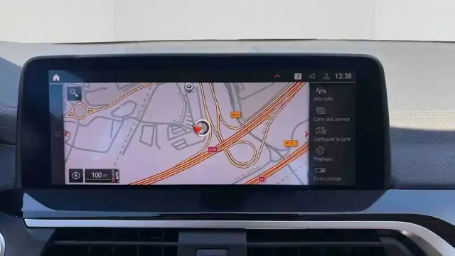 Bmw X3 sdrive18d 150ch bva8 — photo 8