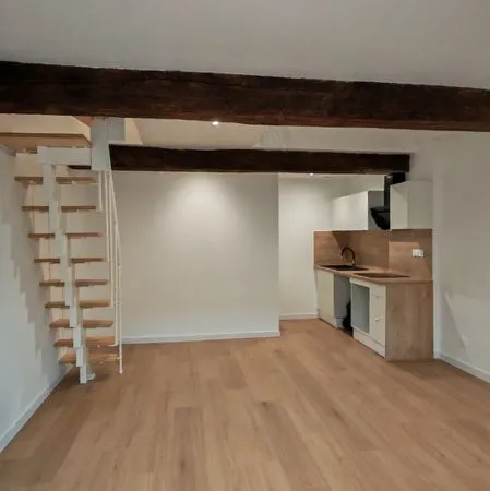 À louer T2 duplex rénové
