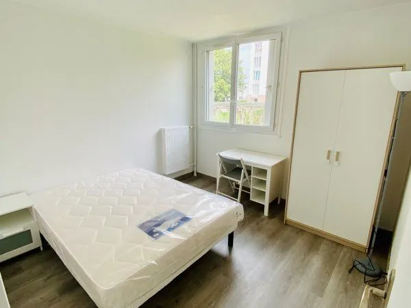 Colocation dans appartement refait à neuf 98m2