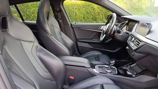 BMW Serie 1 118d 150 BVA - M Sport – 2021 – 148677 km – Diesel – Boîte Automatique — photo 16
