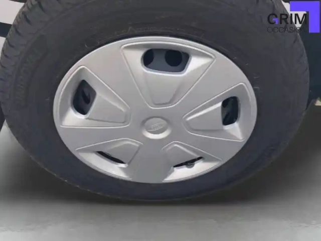 Ford Transit custom fourgon 320 l1h1 2.0 ecoblue 130 bva — photo 16