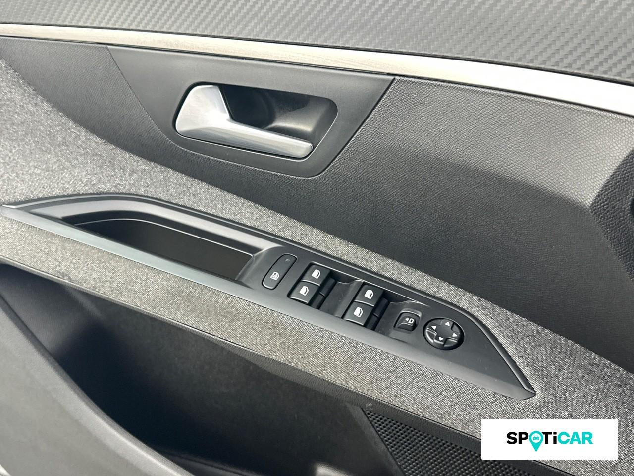 Peugeot 5008 1.2 puretech 130ch s&s style — photo 16