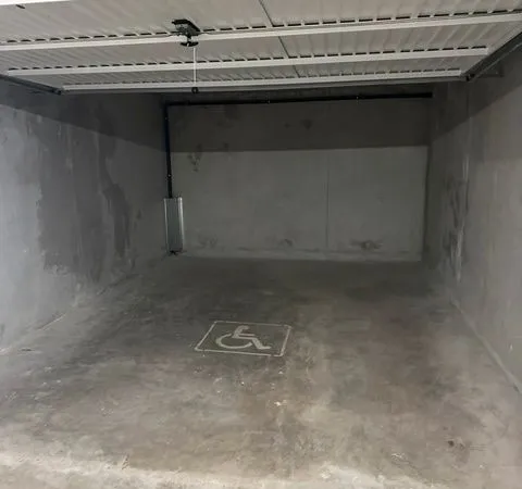 Garage a louer - st isidore