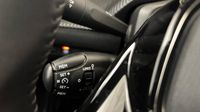 Peugeot 2008 1.2 PureTech 130ch S&S Allure Pack — photo 28