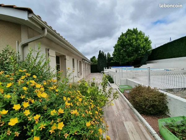 Maison 120m² avec sous-sol à louer à Martillac