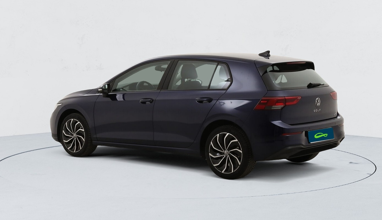 Volkswagen Golf 8 — photo 3