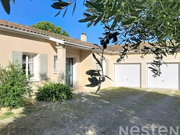 Splendide maison d'architecte à vendre à Nancras - 5 pièces, 150 m² sur un parc arboré de 2488 m²